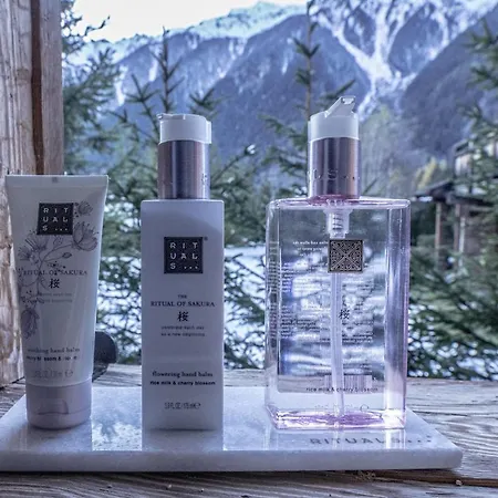 Charming Wood Luxury Chalet In Mont-blanc - Welkeys Chalet *