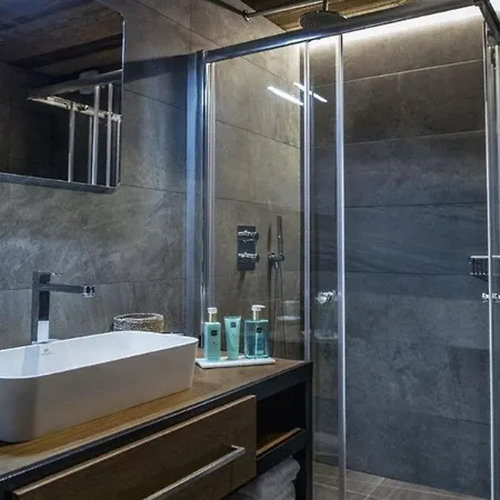 Charming Wood Luxury Chalet In Mont-blanc - Welkeys Chalet Chamonix