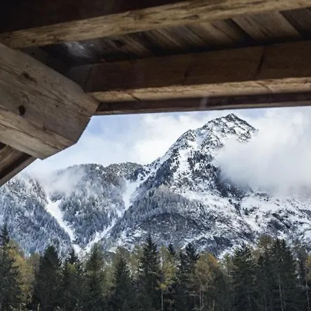 Charming Wood Luxury Chalet In Mont-blanc - Welkeys